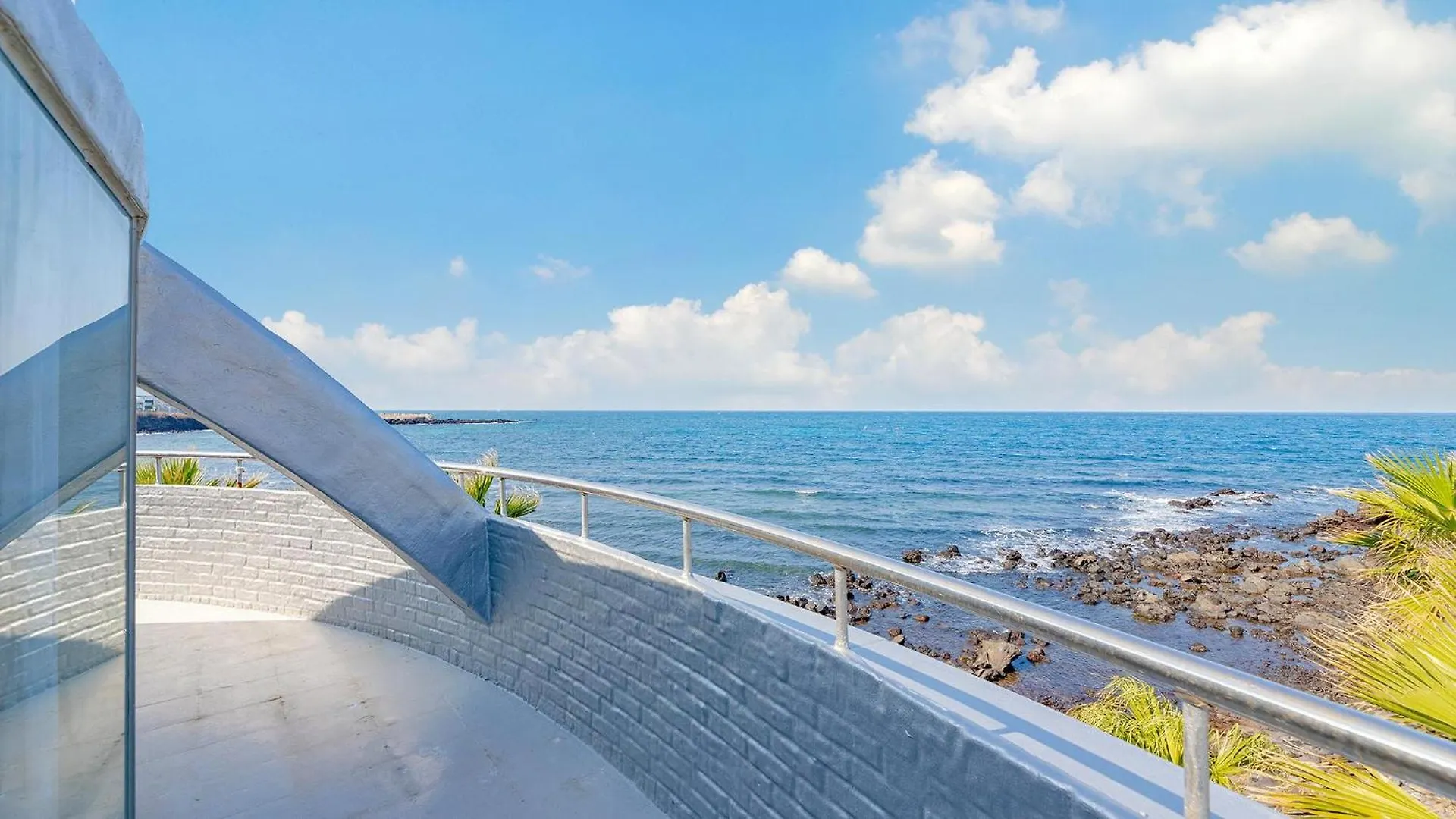 Guest house Jeju Ufo Pension